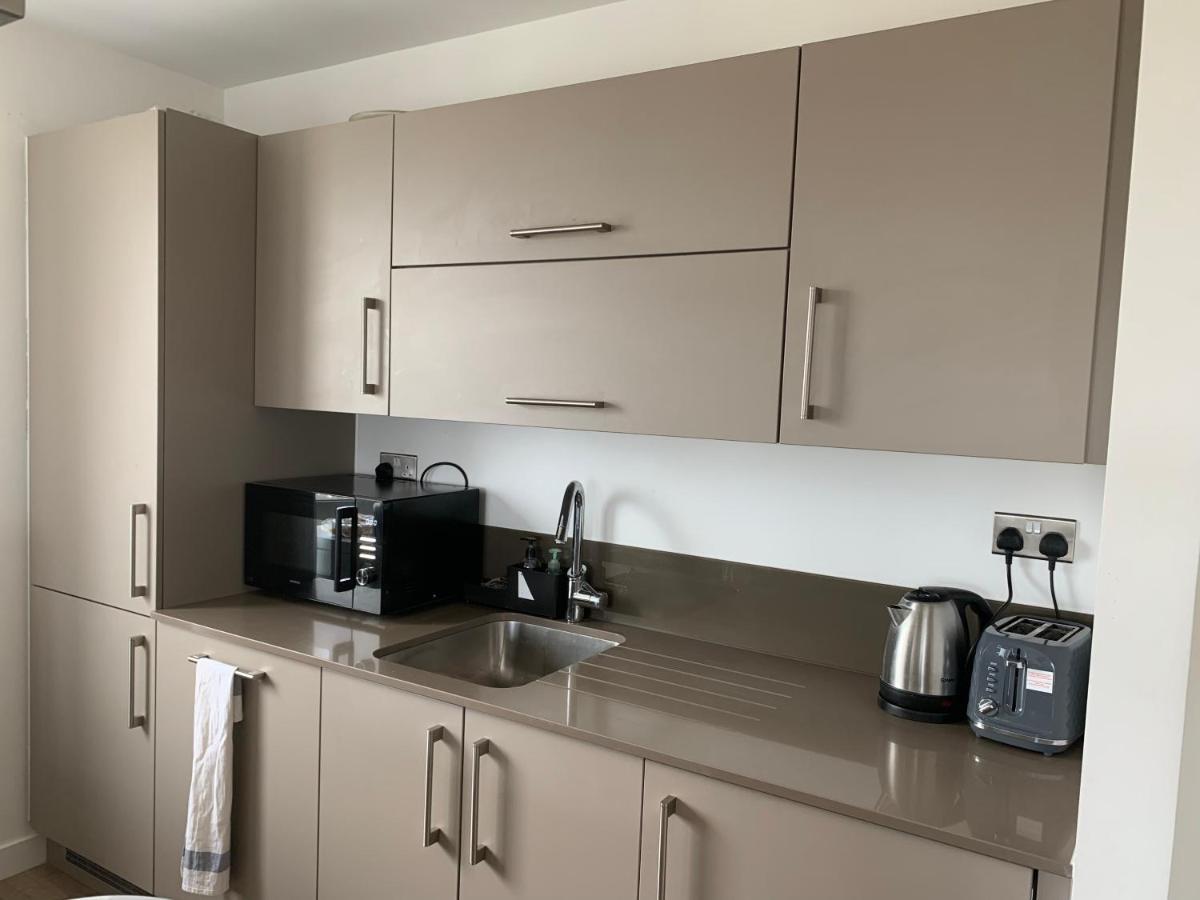 Beautiful 2-Bed Apartment In London