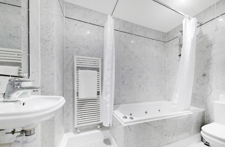 Leilighet Central Kensington Apartment