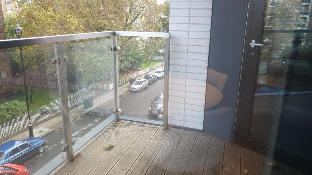 Stunning, Spacious With A Balcony Lägenhet *