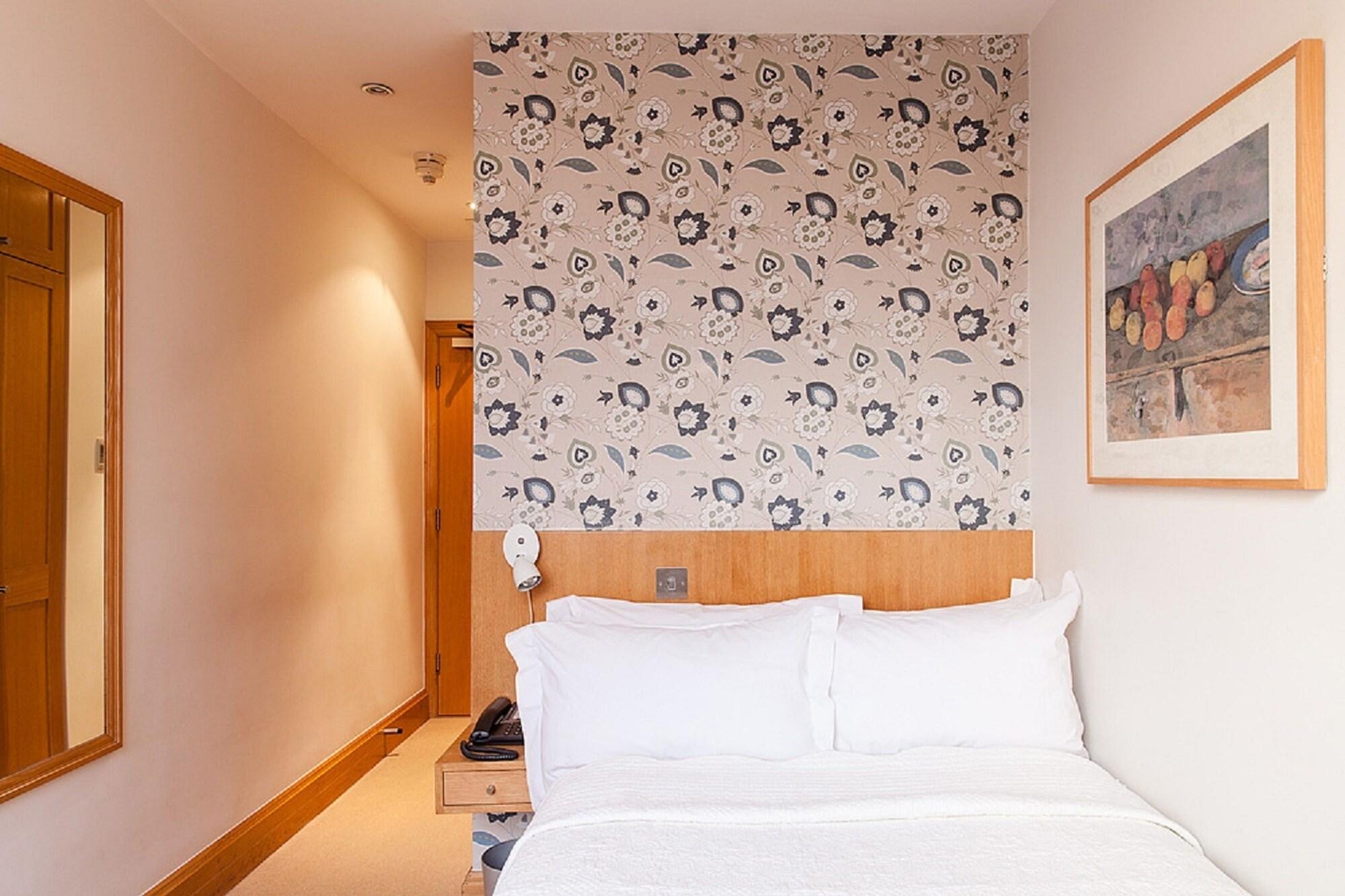 The Rockwell 4*