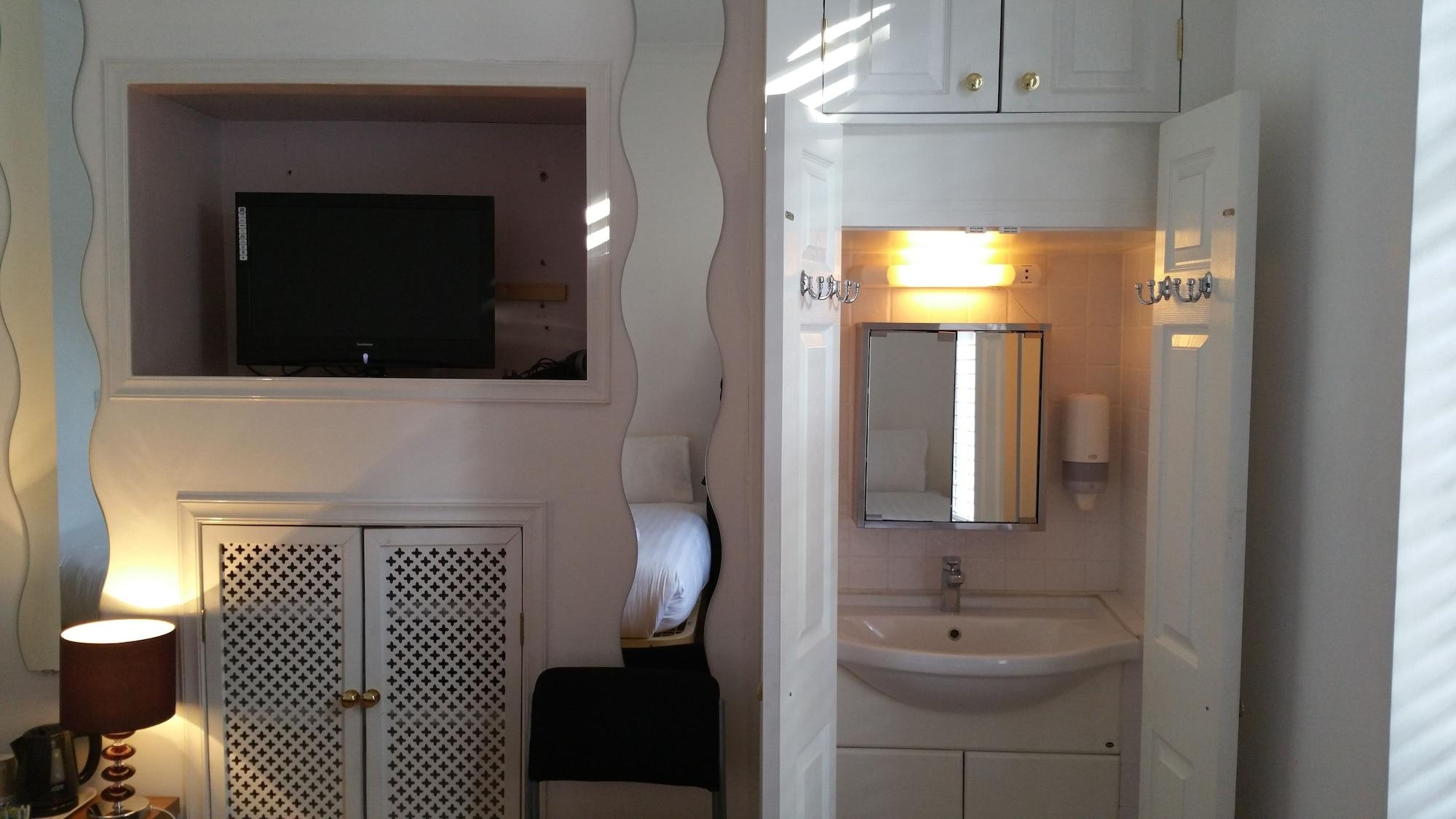 Hotel Princess - St Pancras Group London