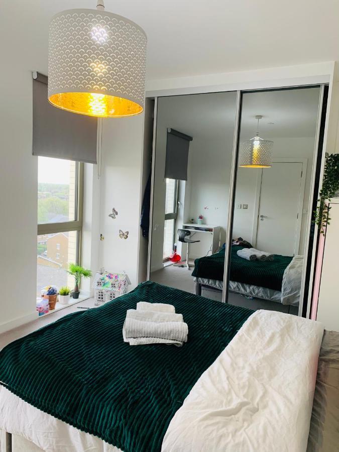 Apartment Beautiful 2-Bed Apartment In London *