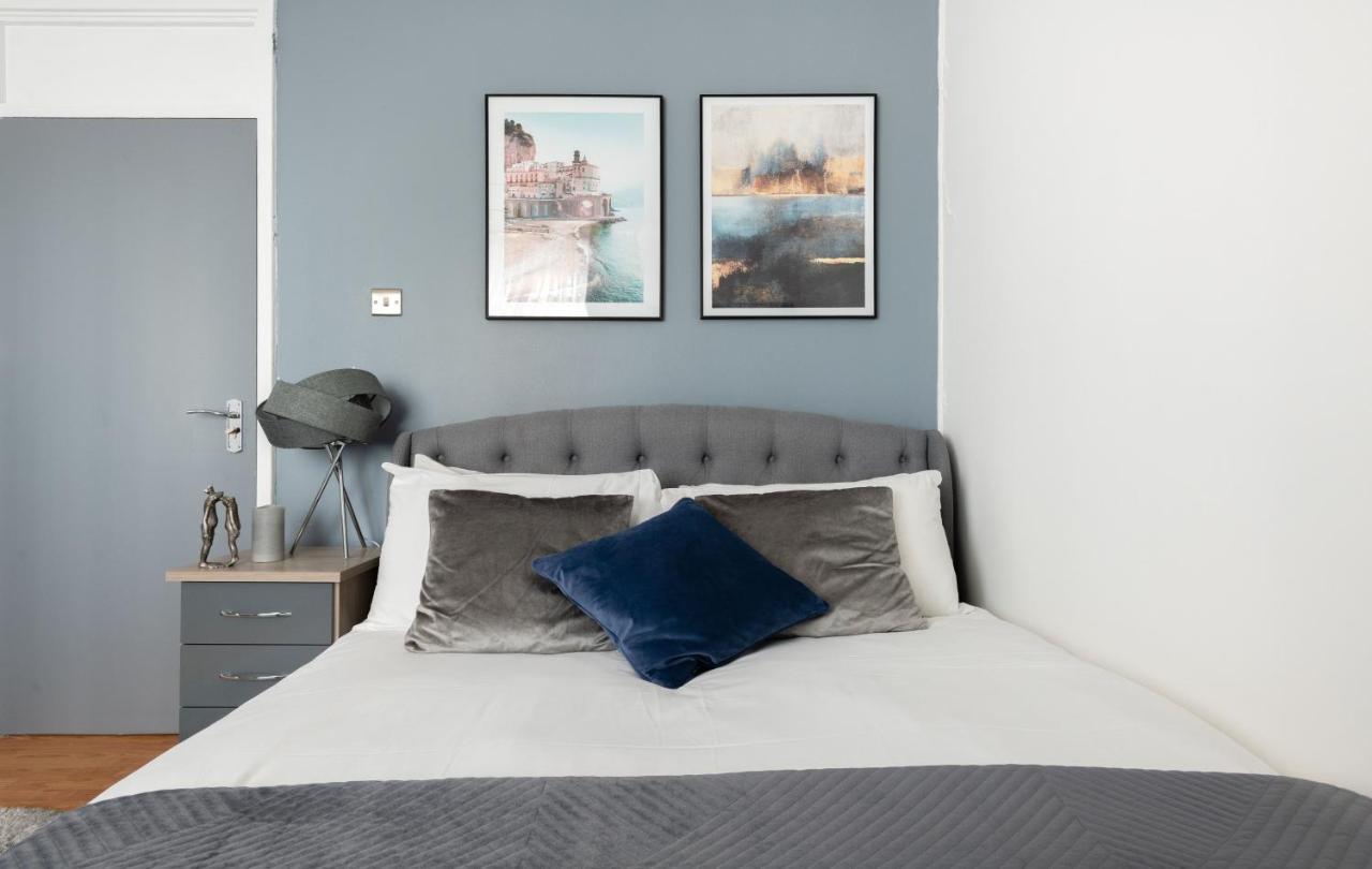 Apartment Spacious And Modern 4 Bed Next To Borough Station *