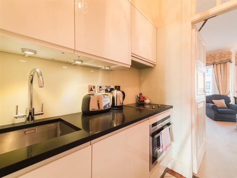 Lägenhetshotell 44 Curzon Street By Mansley