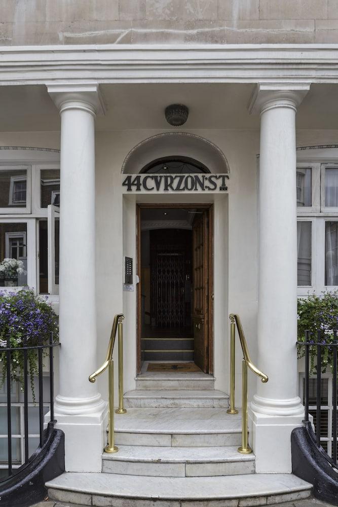 Lägenhetshotell 44 Curzon Street By Mansley London