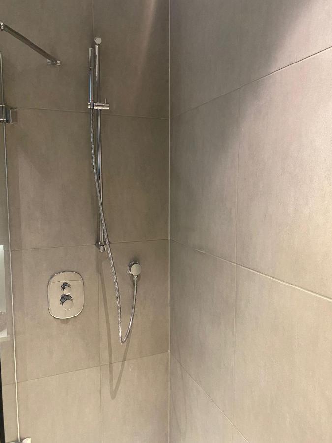 Stunning 1 Bed Studio Central London Apartment * London