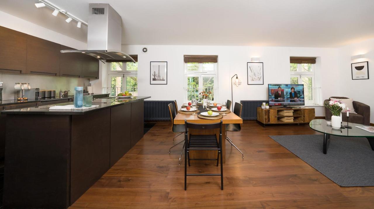 New! Big 2 Bedr/3 Beds Covent Garden! * Londen
