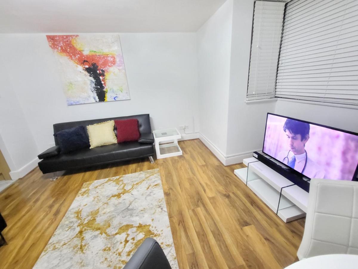 Modern Apartment, Woolwich Apartment London