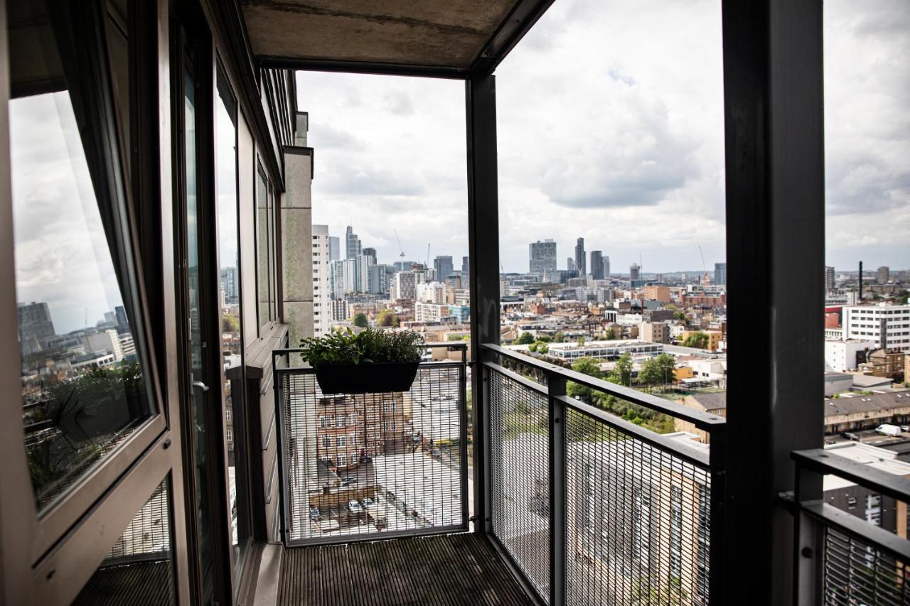- Shadwell - Wrap Around Balcony W Scenic View Leilighet London