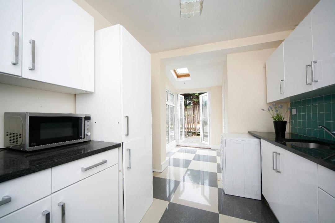 Smart Comfy Single London