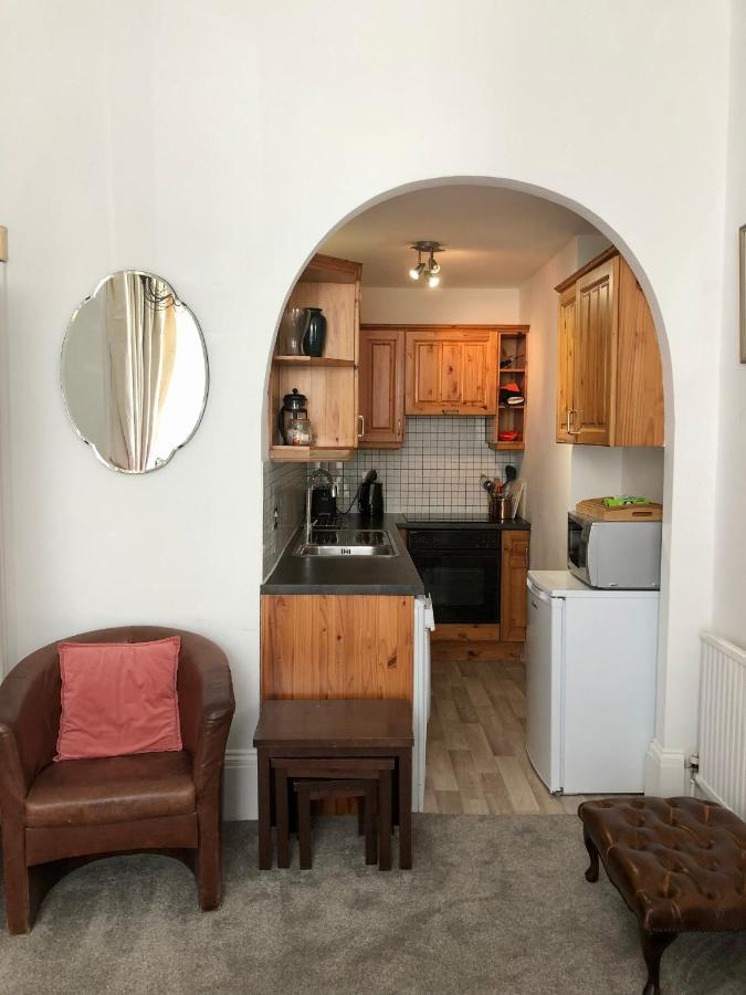 Olympia W14 Two-bedroom Appartement *