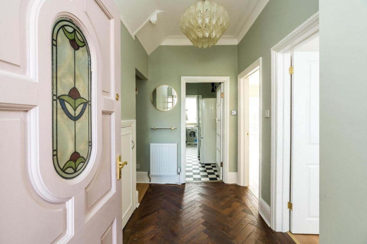 Beautiful 1bd Garden Flat In Golders Green Londen