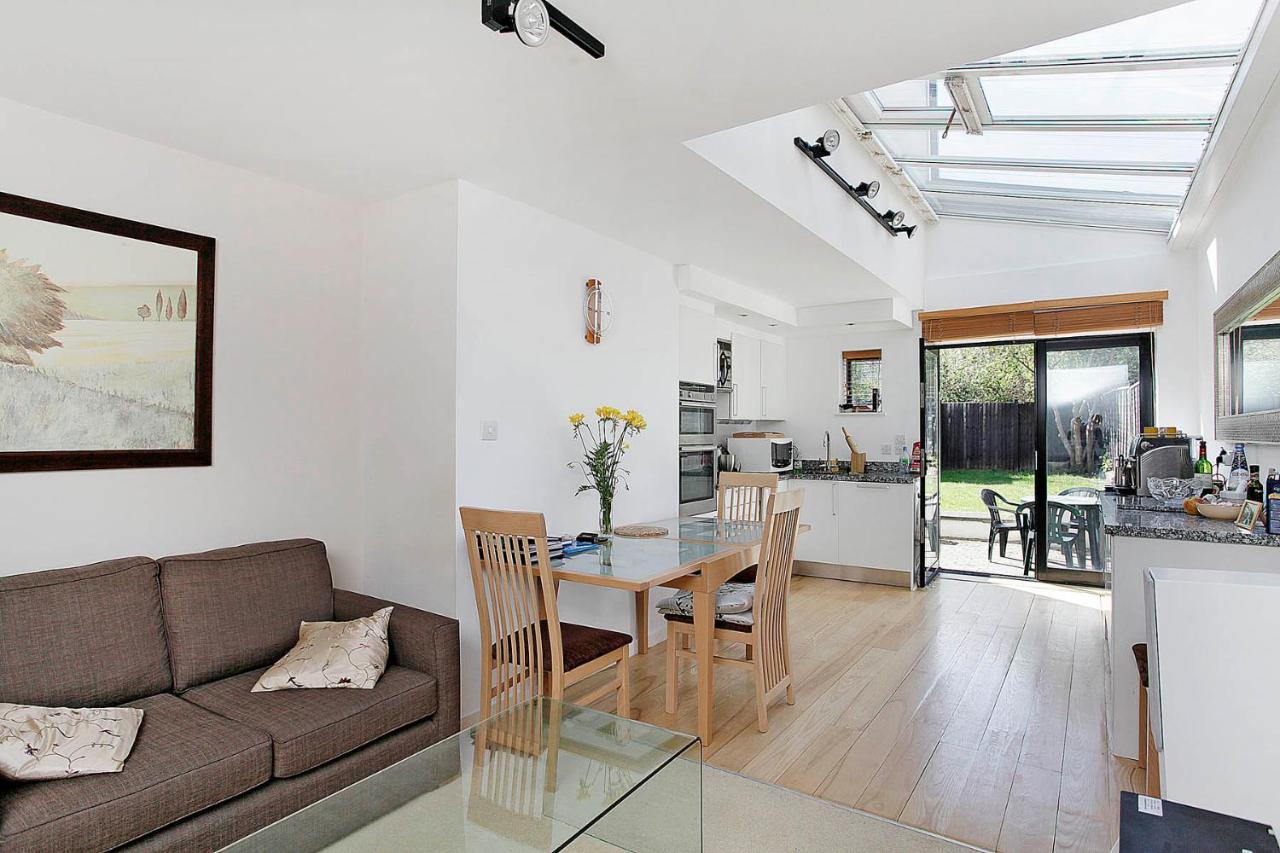 Appartamento Garden Flat, Wimbledon & Parking, Close To Tennis