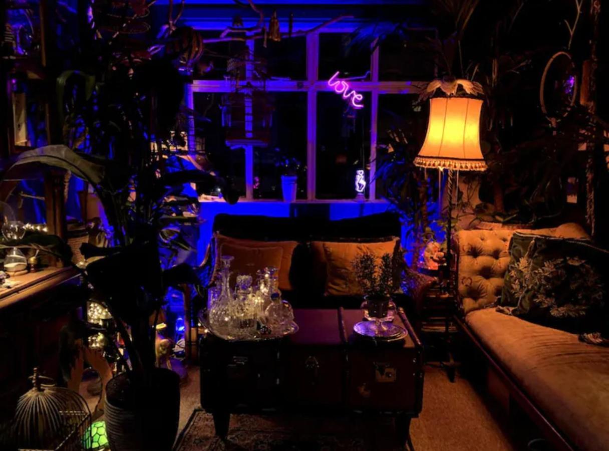 Apartment Magical Wizardry Flat In