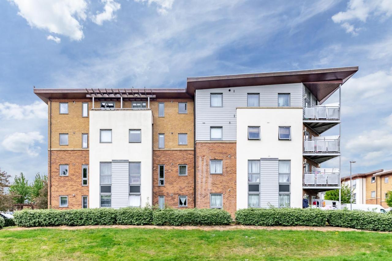 Appartamento Suites By Rehoboth - Palmers - Londra