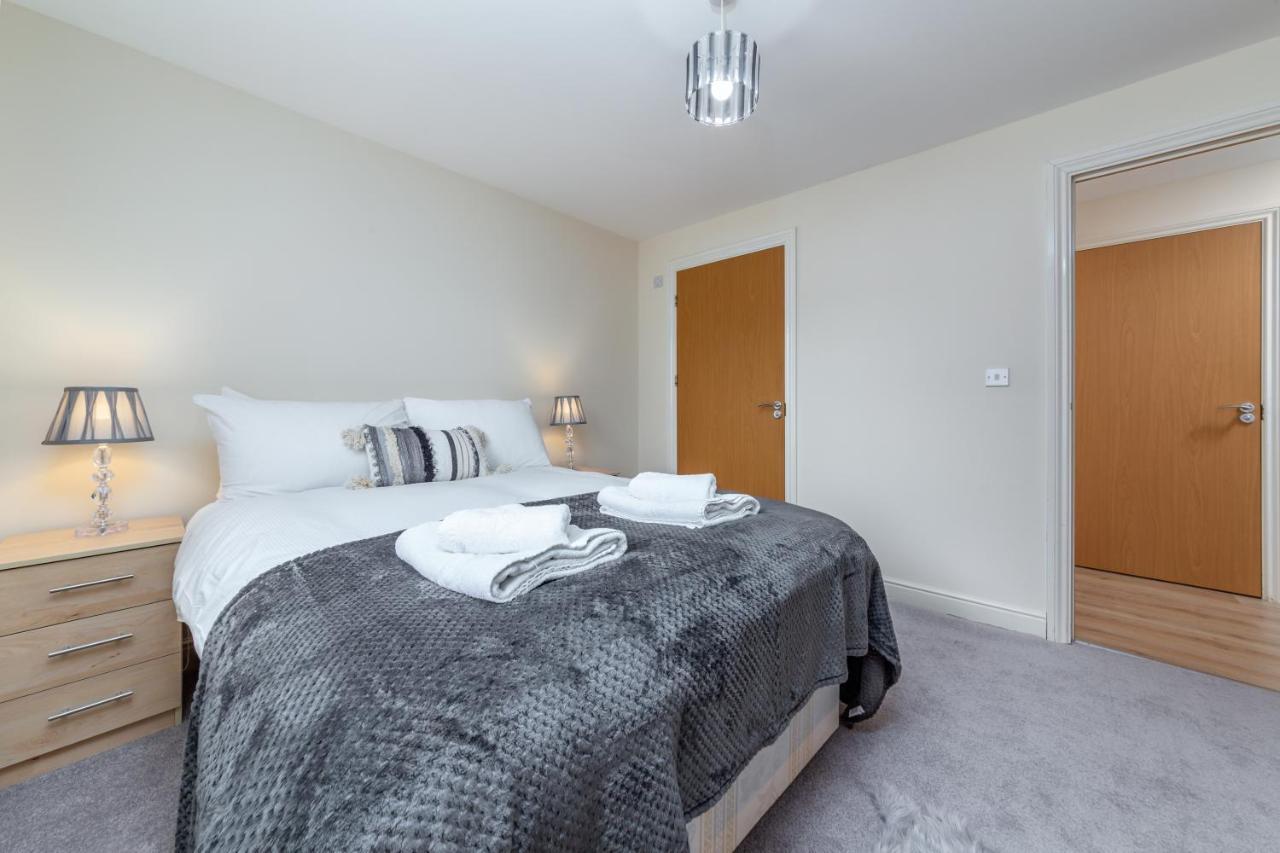 Suites By Rehoboth - Palmers - * Londra