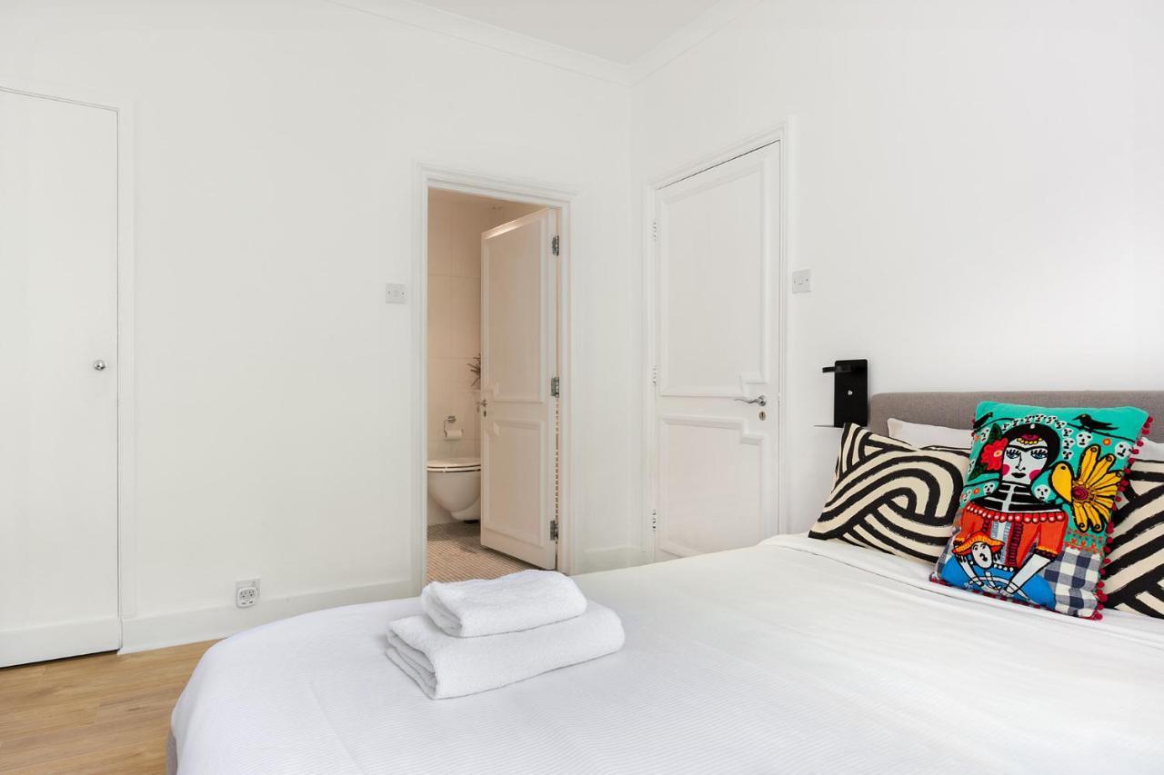 Beautiful 2 Bedrooms In Knightsbridge * Londen