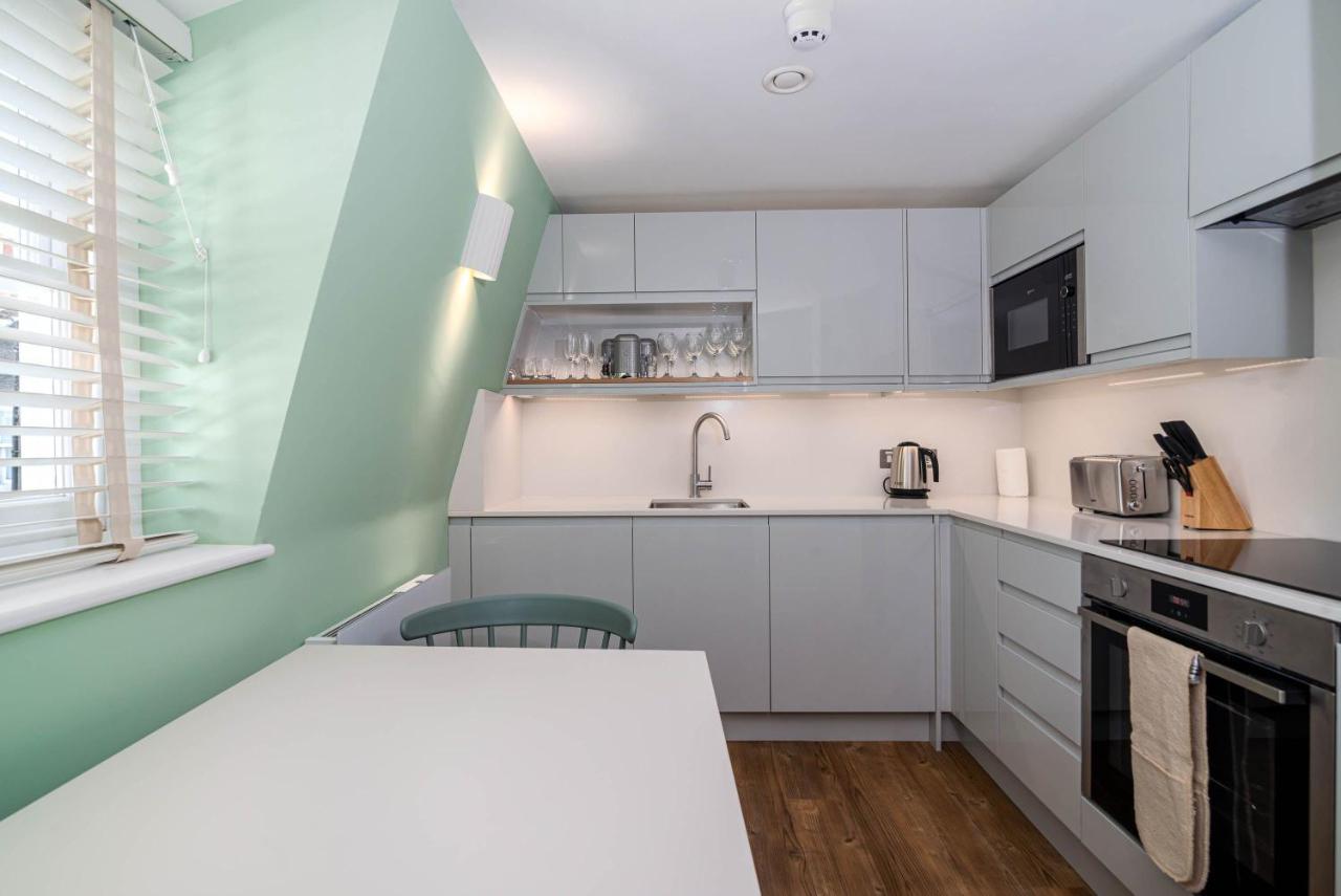 37 Doughty Street Apartment