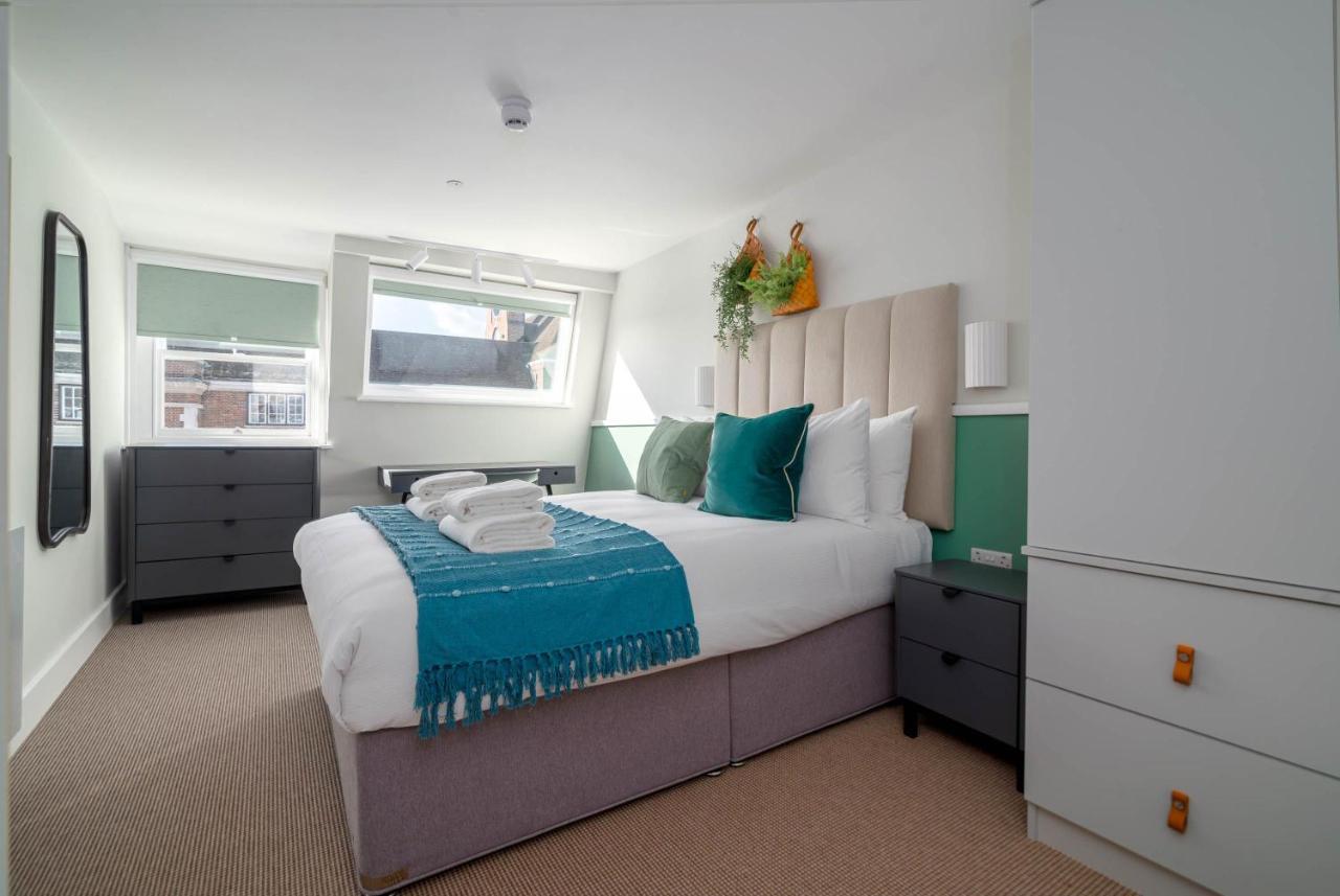 37 Doughty Street Apartment London