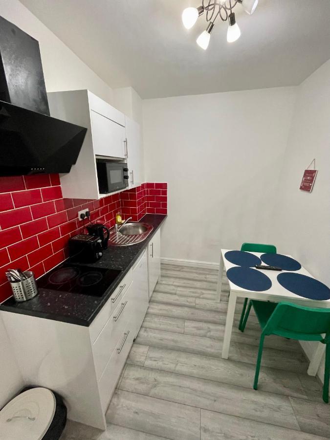 Comfortable - Cosy - Budget In Center Gasthof 2*