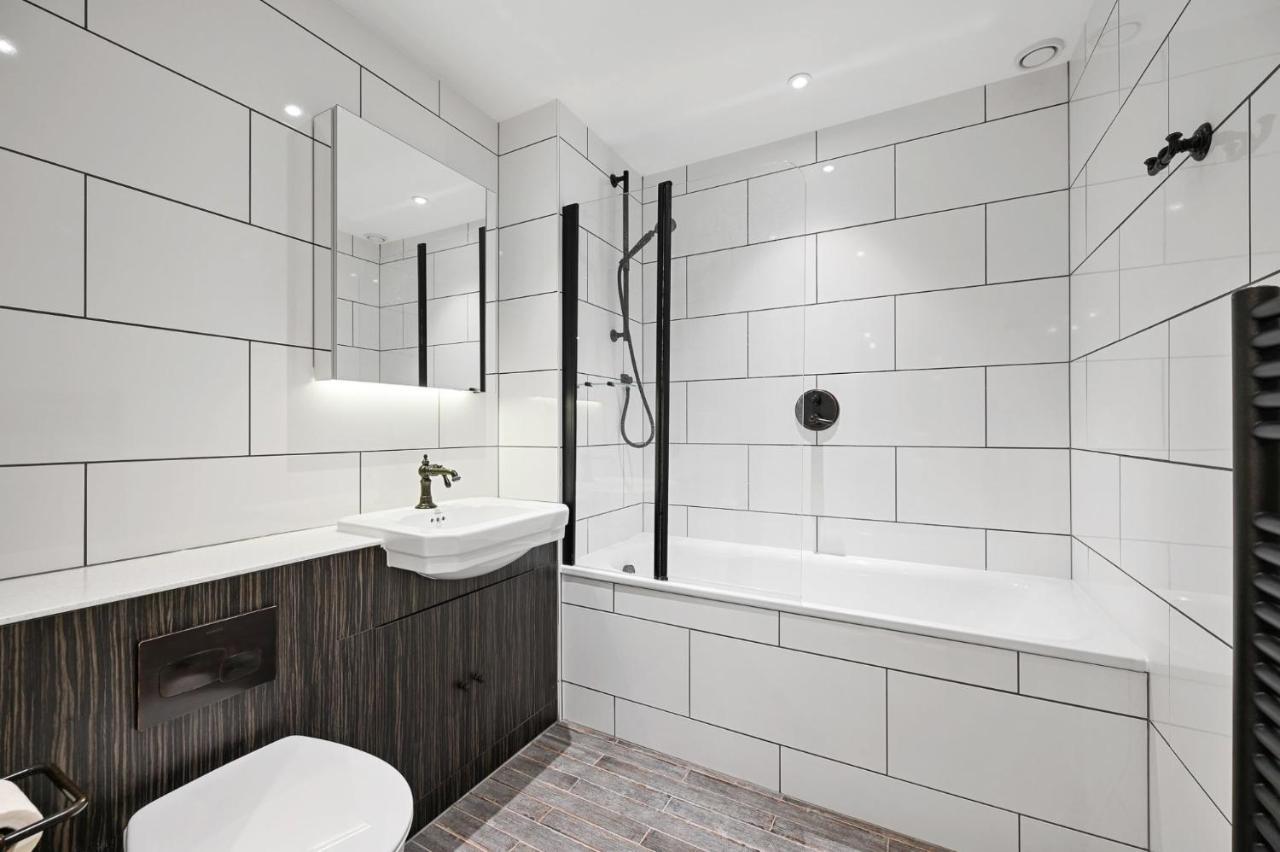 Lägenhet Modern And Chic At Ferrum Near Wembley Park London