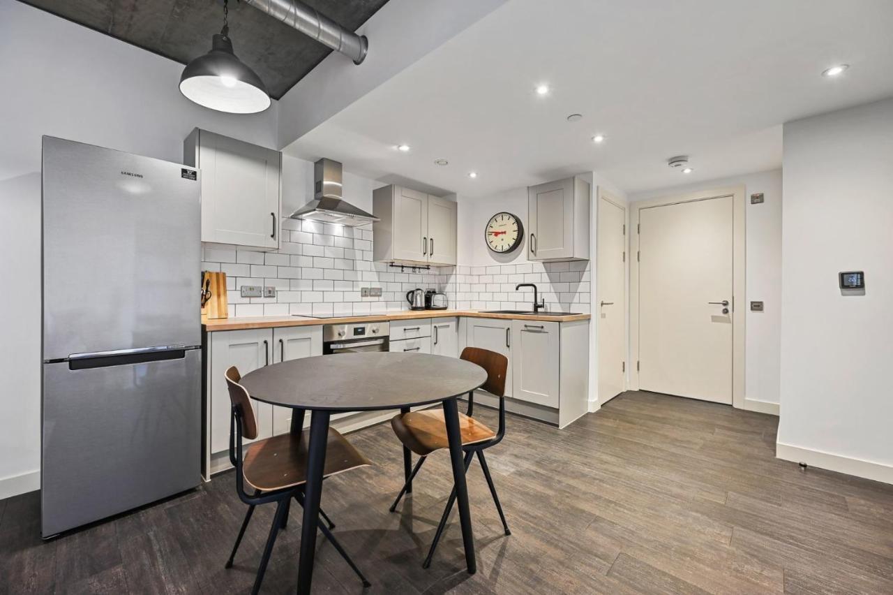 Modern And Chic At Ferrum Near Wembley Park Lägenhet