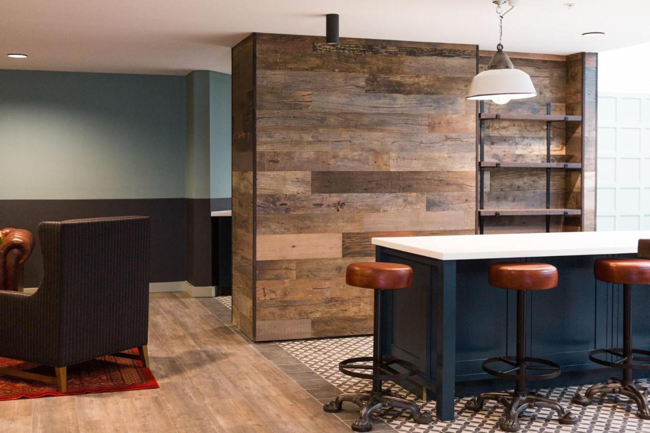 Appartement Studios, And Private Bedrooms With Shared Kitchen At Chapter Kings Cross In Londen