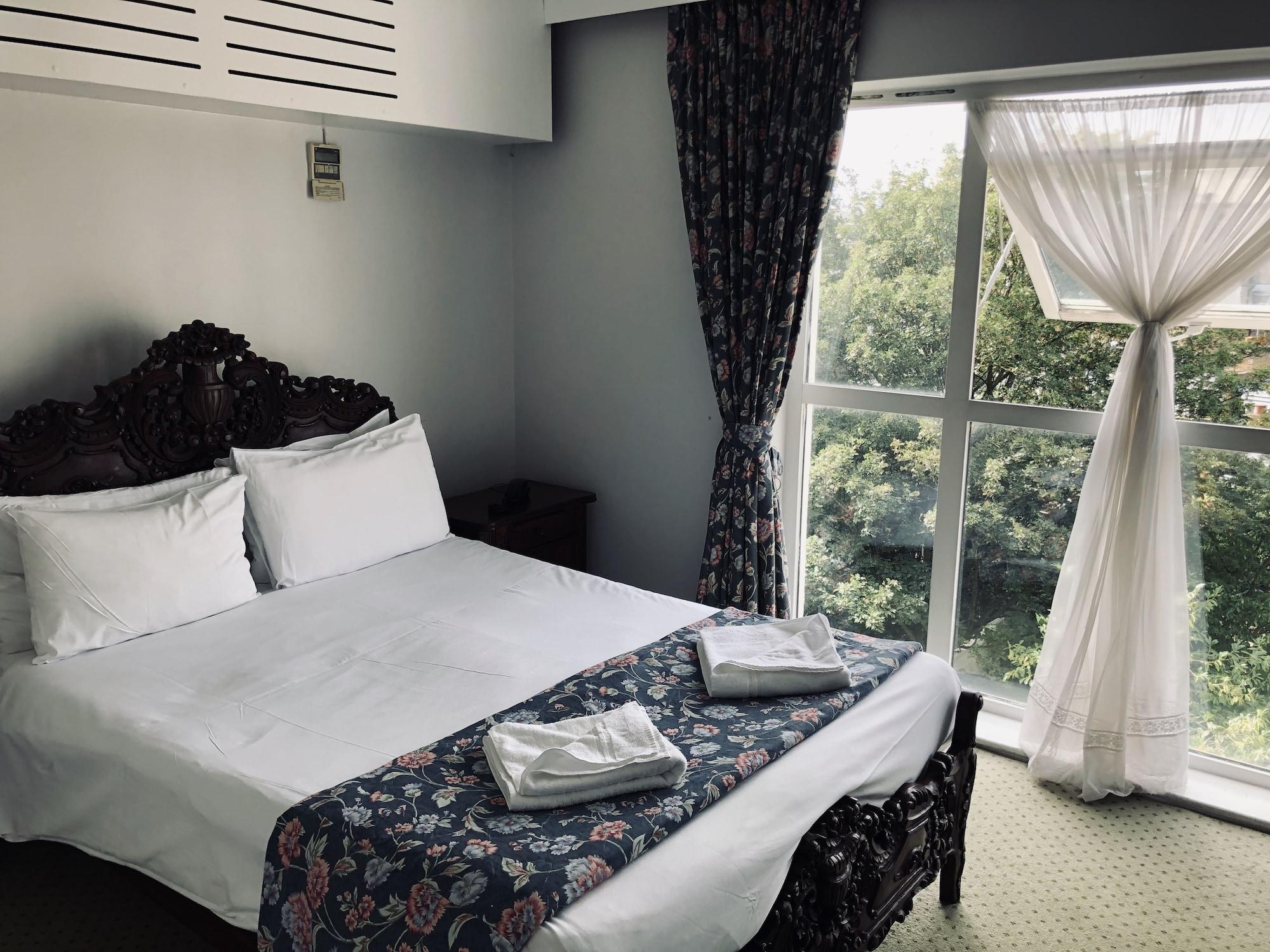 Hotell My Place