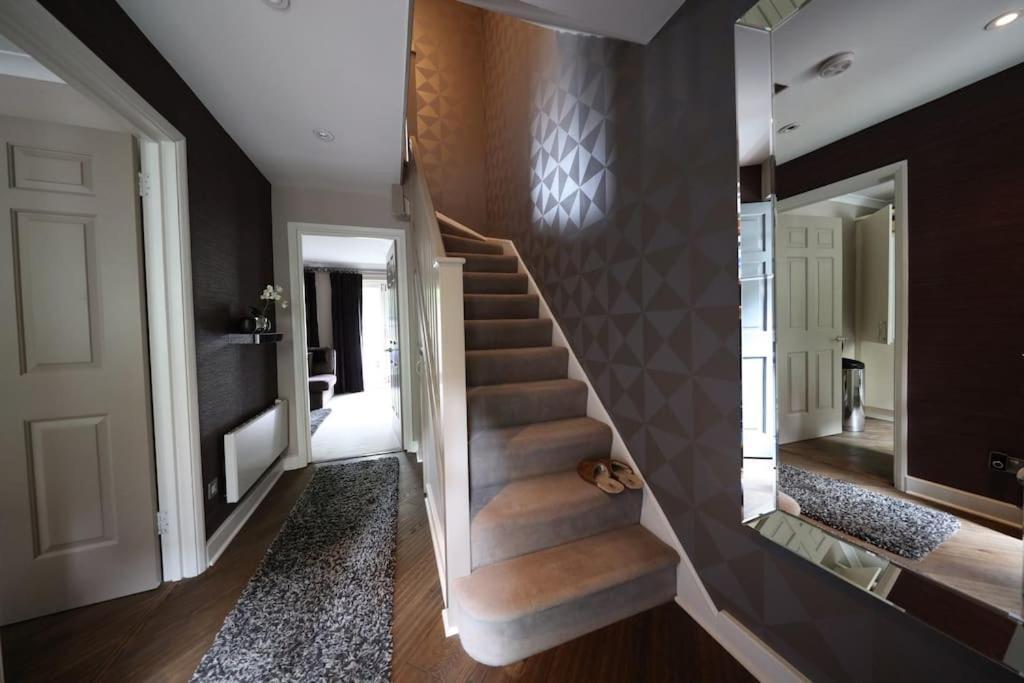 Style Boutique 2 Bedroom House W/garden *