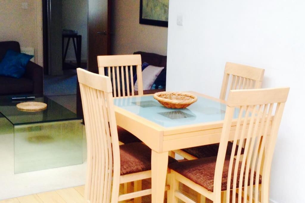 Appartamento Garden Flat, Wimbledon & Parking, Close To Tennis Londra