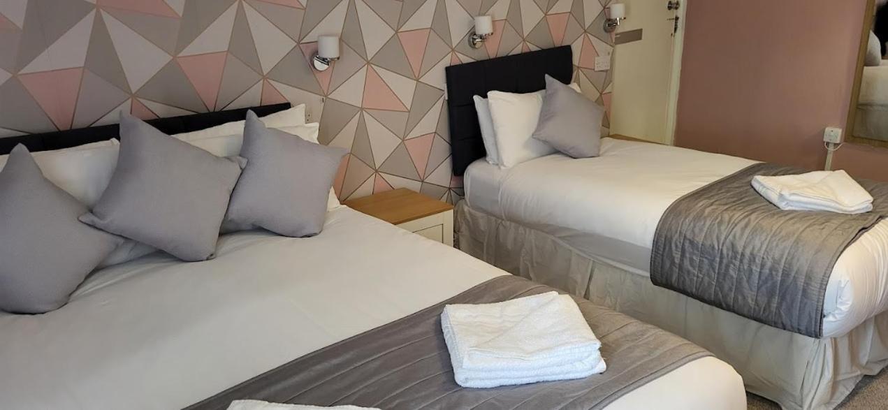 Hotel Parkwood 3*