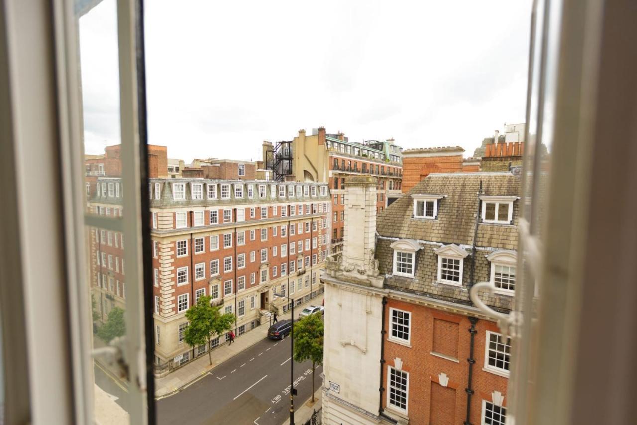 Modern At Axo Oxford Circus Near The Regent's Park In