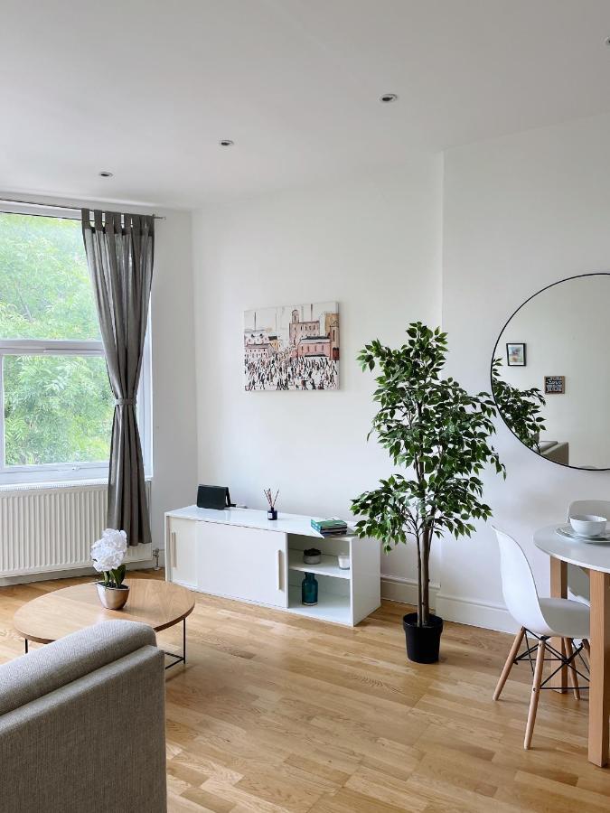 Apartment Modern And Light 2 Bed Flat In Sw2 London