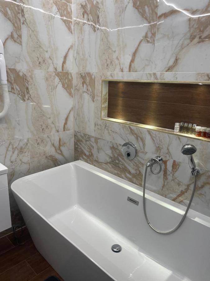 Park Avenue Hotel London