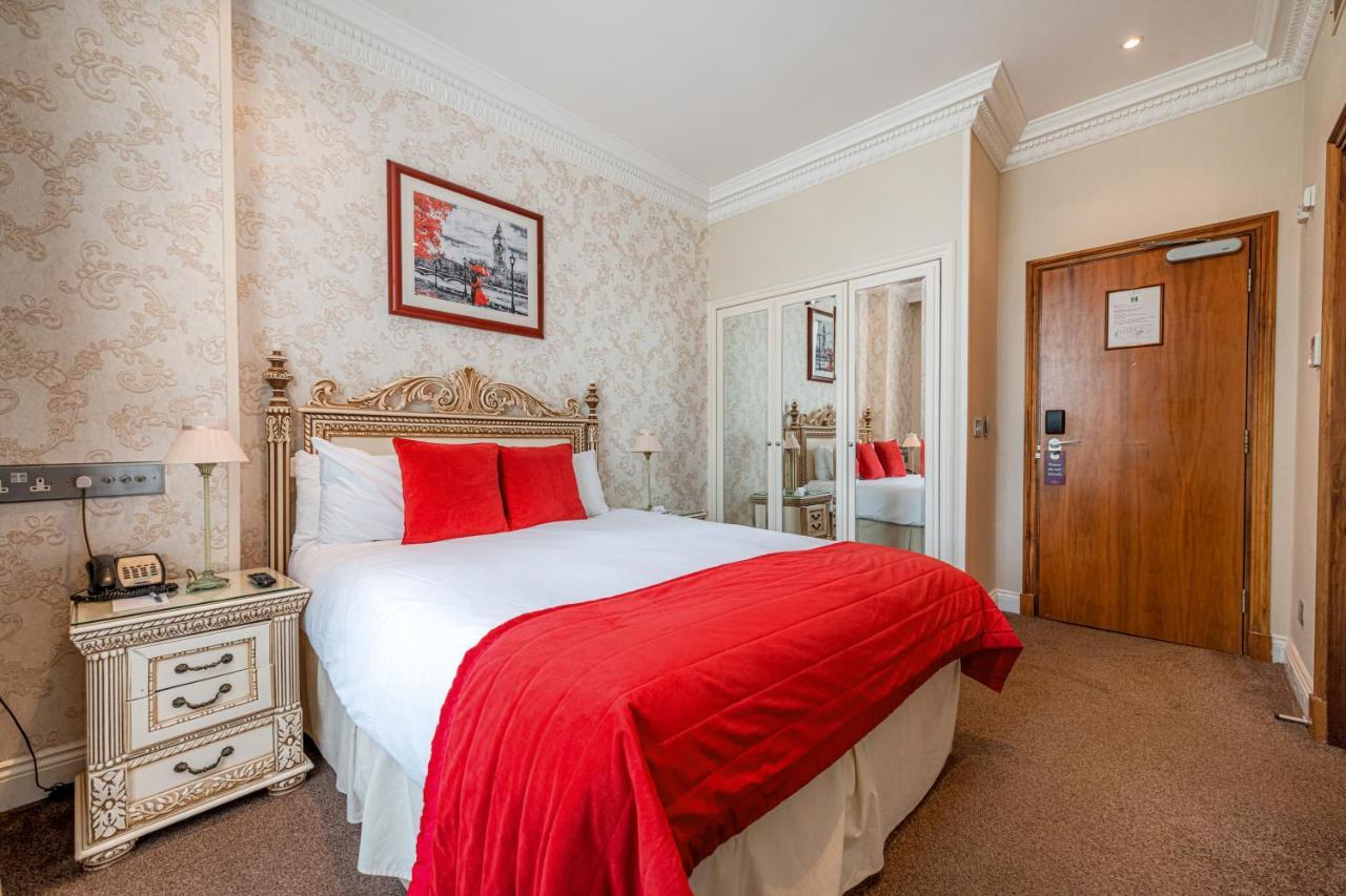 Hotel Ashburn 4*