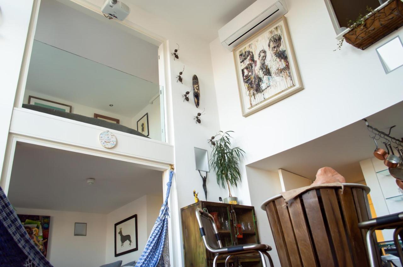 2 Bedrooms With Wifi At Greater Apartment *
