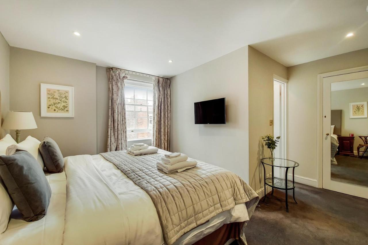 Hotel Knightsbridge Roof Garden 3*