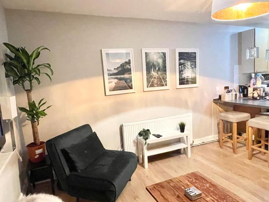Leilighet *new* Beautiful 2 Bedroom House In Location London