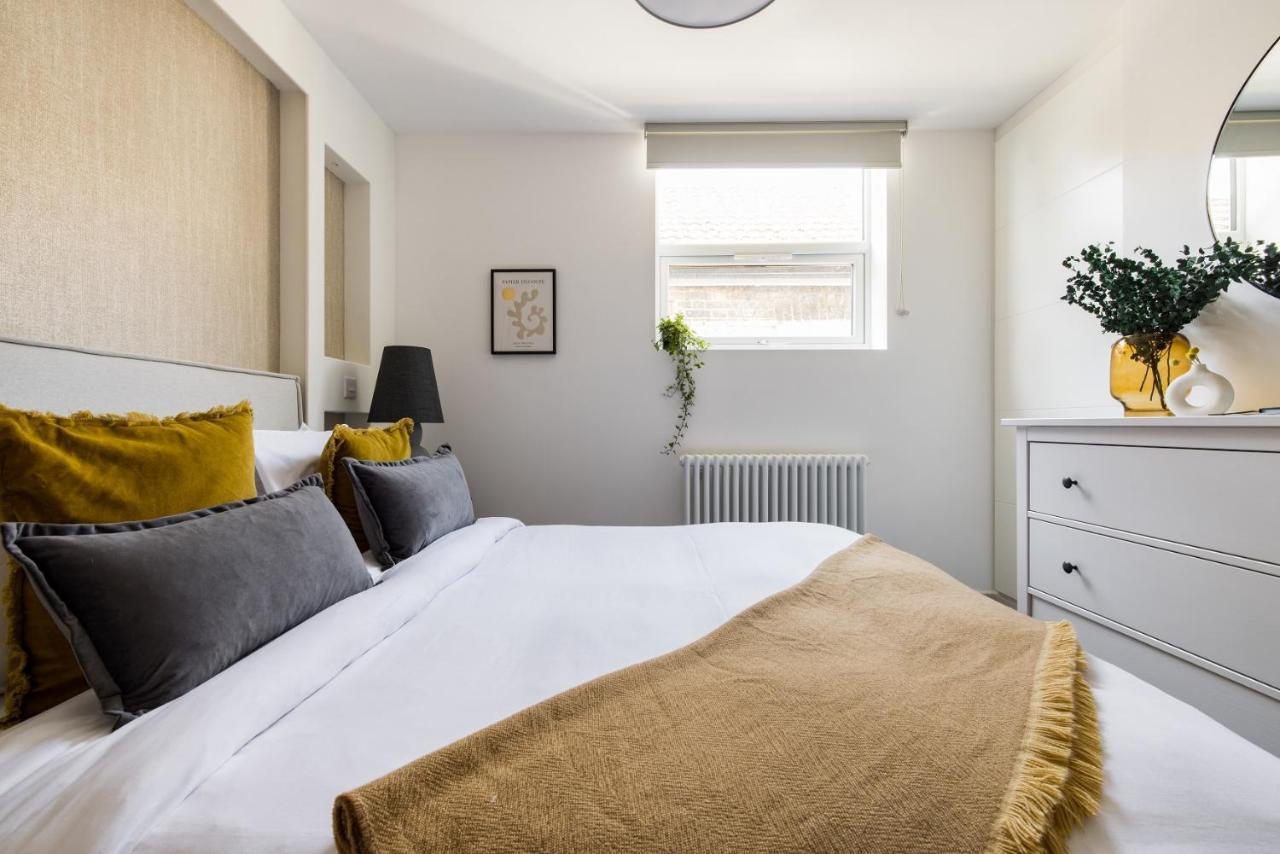 The Battersea Flat - Exquisite 2bdr Flat With Terrace