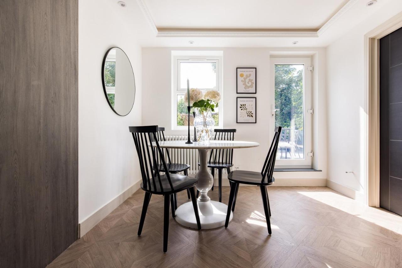 The Battersea Flat - Exquisite 2bdr Flat With Terrace Lejlighed London