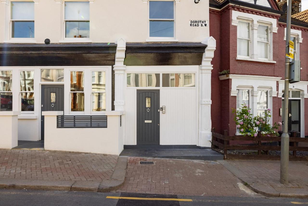 The Battersea Flat - Exquisite 2bdr Flat With Terrace Lejlighed