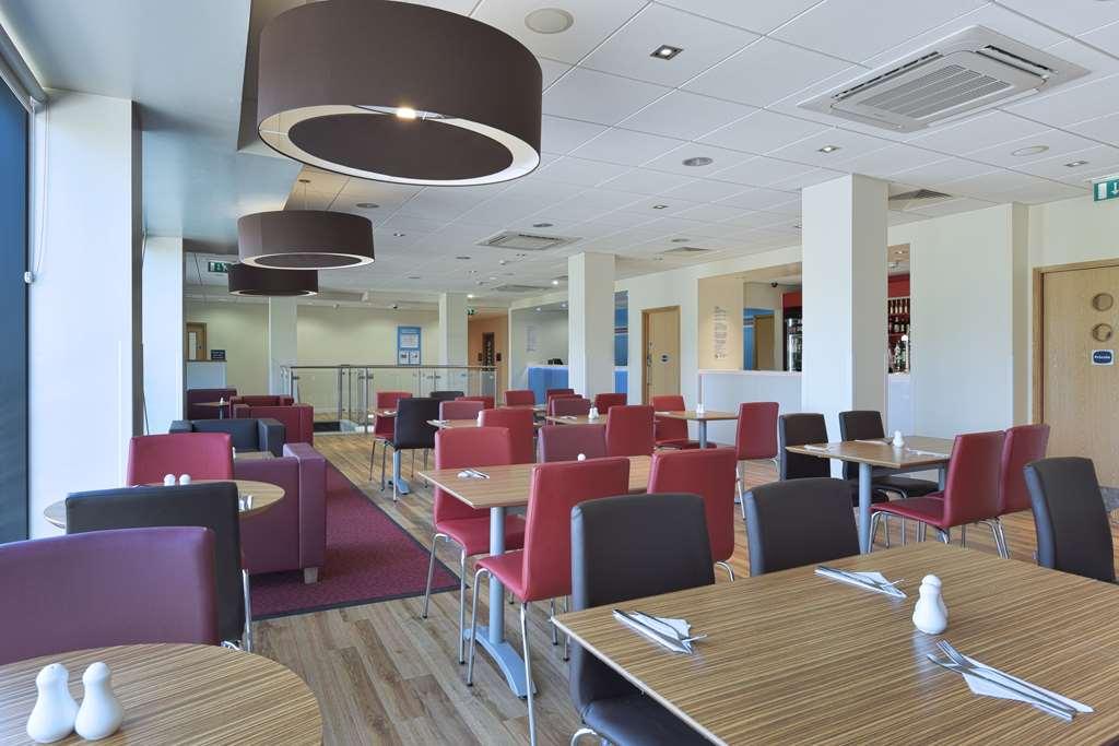 Travelodge Acton London