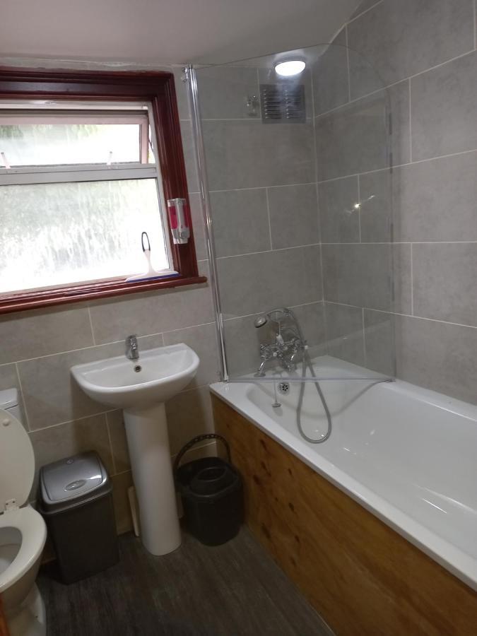 Bubblesbnb- 4 Bedroom House