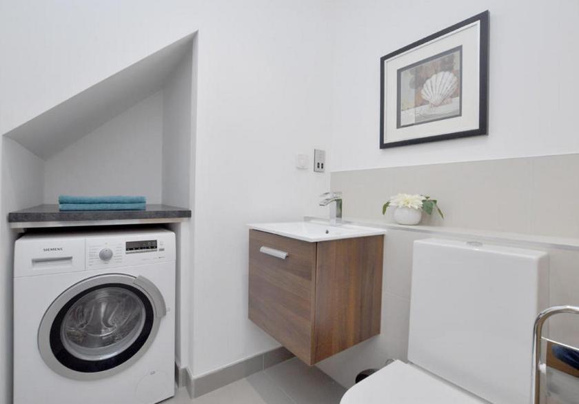 Luxury 4 Bed In London