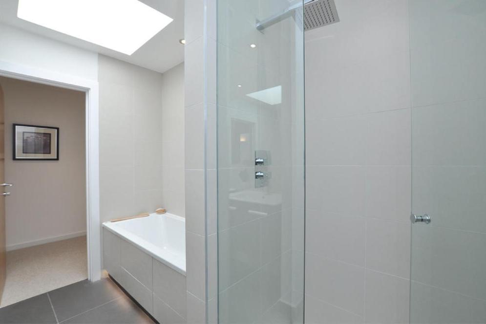 Luxury 4 Bed In