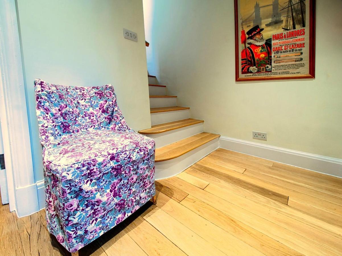 Feriehus Serene Townhouse With Parking *