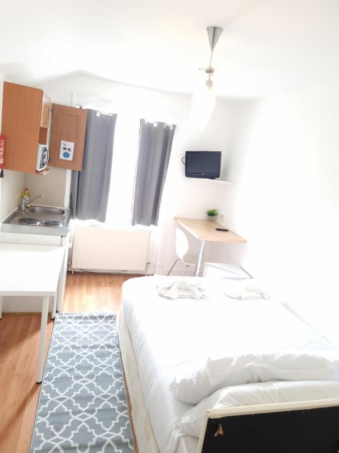 Lejlighed F20- 4th Floor Studio Fits 2 Near Paddington London