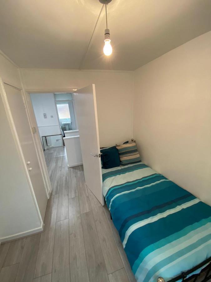 Lovely 3 Bedroom In The Heart Of Hackney Lejlighed London