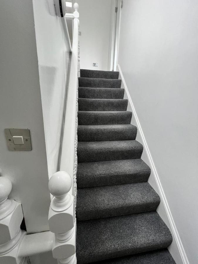 Leilighet Lovely 2 Bedroom Flat With Roof Terrace In Nw6