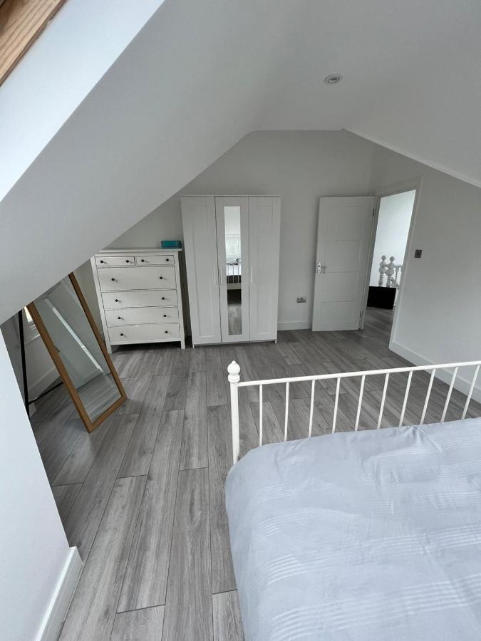 Leilighet Lovely 2 Bedroom Flat With Roof Terrace In Nw6